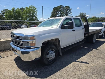 2015 Chevrolet Silverado 3500HD Cab Chassis WT Crew Cab 1WT w/Built-In Wi-Fi DRW