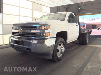 2015 Chevrolet Silverado 3500HD Cab Chassis WT Regular Cab 1WT DRW