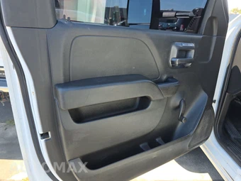 2015 Chevrolet Silverado 3500HD Cab Chassis WT Regular Cab 1WT w/Built-In Wi-Fi DRW - miniatura 9