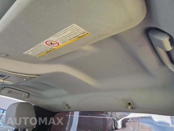 2015 Chevrolet Silverado 3500HD Cab Chassis WT Regular Cab 1WT w/Built-In Wi-Fi DRW - miniatura 11