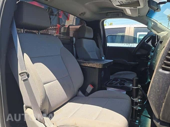 2015 Chevrolet Silverado 3500HD Cab Chassis WT Regular Cab 1WT w/Built-In Wi-Fi DRW - miniatura 15