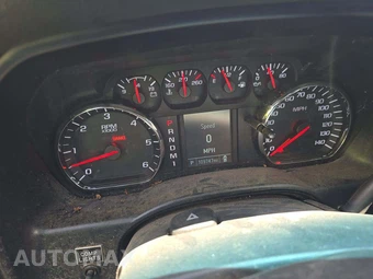 2015 Chevrolet Silverado 3500HD Cab Chassis WT Regular Cab 1WT w/Built-In Wi-Fi DRW - miniatura 9