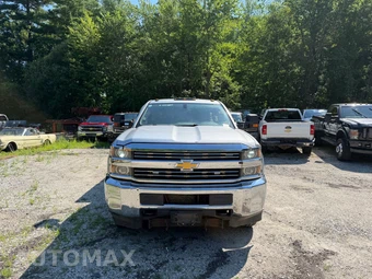 2015 Chevrolet Silverado 3500HD Cab Chassis WT Regular Cab 1WT w/Built-In Wi-Fi DRW - miniatura 8