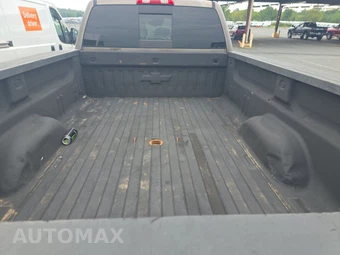 2015 Chevrolet Silverado 3500HD High Country Crew Cab Long Bed 3LZ w/Built-In Wi-Fi DRW - miniatura 16