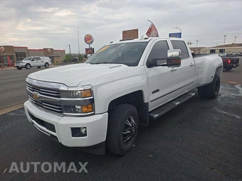 2015 Chevrolet Silverado 3500HD High Country Crew Cab Long Bed 3LZ w/Built-In Wi-Fi DRW