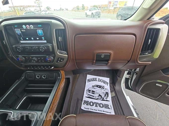 2015 Chevrolet Silverado 3500HD High Country Crew Cab Long Bed 3LZ w/Built-In Wi-Fi DRW - miniatura 19