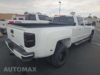 2015 Chevrolet Silverado 3500HD High Country Crew Cab Long Bed 3LZ w/Built-In Wi-Fi DRW - miniatura 3