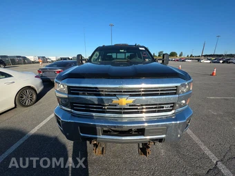 2015 Chevrolet Silverado 3500HD LTZ Crew Cab Long Bed 1LZ DRW - miniatura 2
