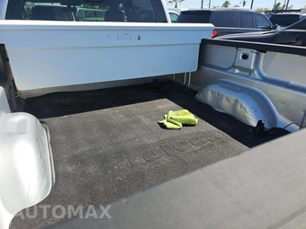 2015 Chevrolet Silverado 3500HD WT Crew Cab Medium Bed 1WT w/Built-In Wi-Fi - miniatura 14