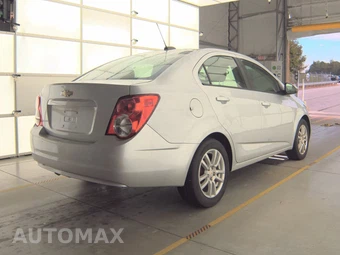 2015 Chevrolet Sonic LS Sedan 1SB - miniatura 4