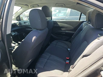 2015 Chevrolet Sonic LT Sedan 1SD – miniatura 13