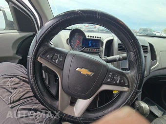 2015 Chevrolet Sonic LT Sedan 1SD - miniatura 10