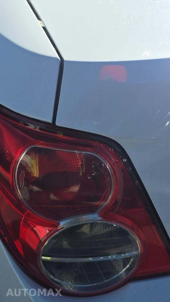 2015 Chevrolet Sonic LT Sedan 1SD - miniatura 22