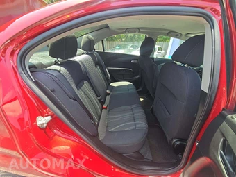 2015 Chevrolet Sonic LT Sedan 1SD – miniatura 13