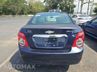 2015 Chevrolet Sonic LT Sedan 1SD - miniatura 5