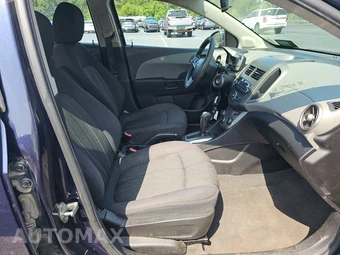2015 Chevrolet Sonic LT Sedan 1SD - miniatura 8