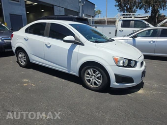 2015 Chevrolet Sonic LT Sedan 1SD - miniatura 3