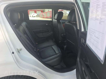 2015 Chevrolet Sonic LTZ Hatchback 1SF – miniatura 13