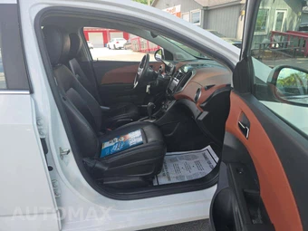 2015 Chevrolet Sonic LTZ Hatchback 1SF – miniatura 15