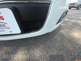 2015 Chevrolet Sonic LTZ Hatchback 1SF – miniatura 18