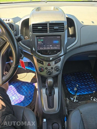 2015 Chevrolet Sonic LTZ Sedan 1SF – miniatura 10