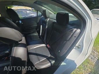 2015 Chevrolet Sonic LTZ Sedan 1SF - miniatura 13