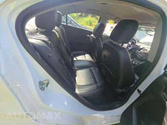 2015 Chevrolet Sonic LTZ Sedan 1SF - miniatura 15