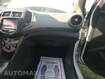 2015 Chevrolet Sonic LTZ Sedan 1SF - miniatura 18