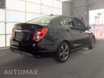 2015 Chevrolet Sonic RS Sedan 1SH - miniatura 4