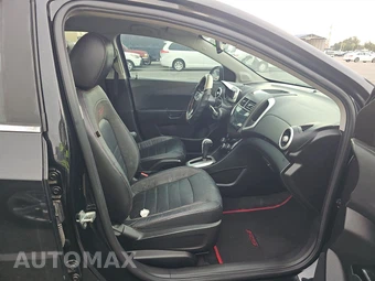 2015 Chevrolet Sonic RS Sedan 1SH - miniatura 8