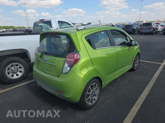 2015 Chevrolet Spark 2LT 1SF – miniatura 4