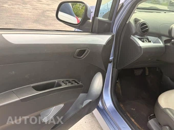2015 Chevrolet Spark 2LT 1SF - miniatura 18
