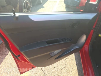 2015 Chevrolet Spark LS 1SB – miniatura 9