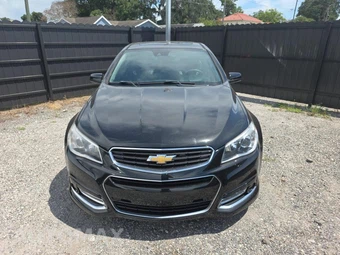 2015 Chevrolet SS - miniatura 2