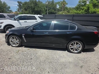 2015 Chevrolet SS - miniatura 6