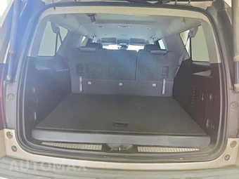 2015 Chevrolet Suburban LT 1LT – miniatura 13