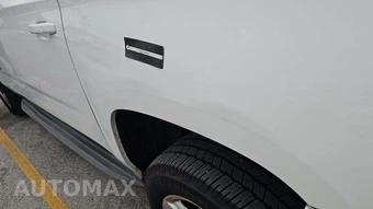2015 Chevrolet Suburban LT 1LT – miniatura 20