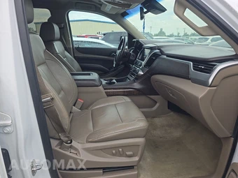 2015 Chevrolet Suburban LT 1LT – miniatura 8