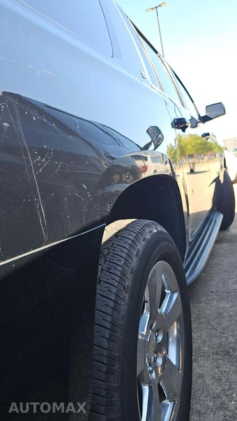 2015 Chevrolet Suburban LT 1LT - miniatura 23