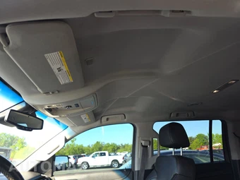 2015 Chevrolet Suburban LT 1LT - miniatura 18