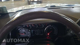 2015 Chevrolet Suburban LT 1LT – miniatura 22