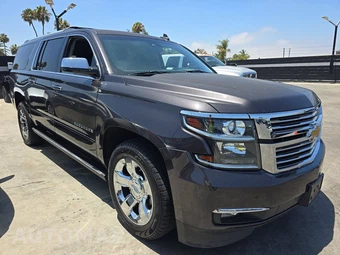 2015 Chevrolet Suburban LTZ 1LZ - miniatura 3