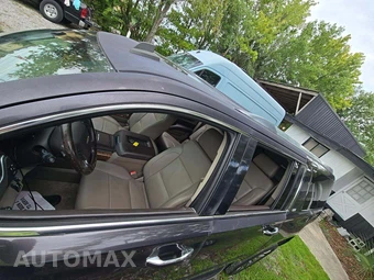 2015 Chevrolet Suburban LTZ 1LZ - miniatura 26