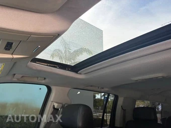2015 Chevrolet Suburban LTZ 1LZ - miniatura 21