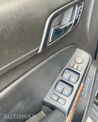 2015 Chevrolet Suburban LTZ 1LZ - miniatura 8