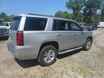 2015 Chevrolet Tahoe LS 1LS - miniatura 4
