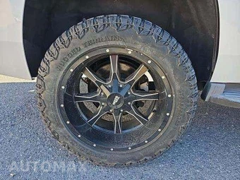 2015 Chevrolet Tahoe LT 1LT – miniatura 30