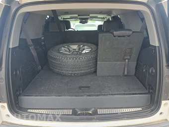 2015 Chevrolet Tahoe LT 1LT – miniatura 17