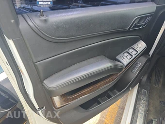 2015 Chevrolet Tahoe LT 1LT – miniatura 9