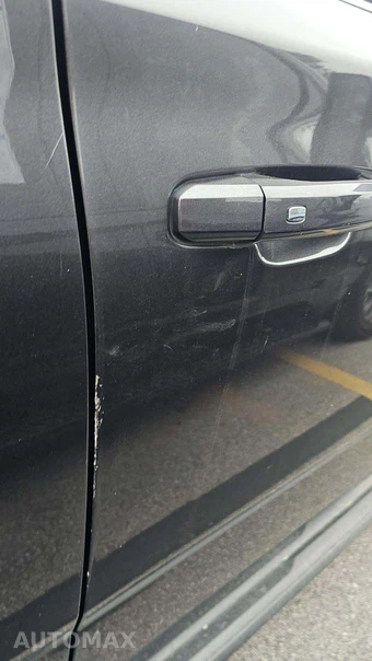 2015 Chevrolet Tahoe LT 1LT - miniatura 23